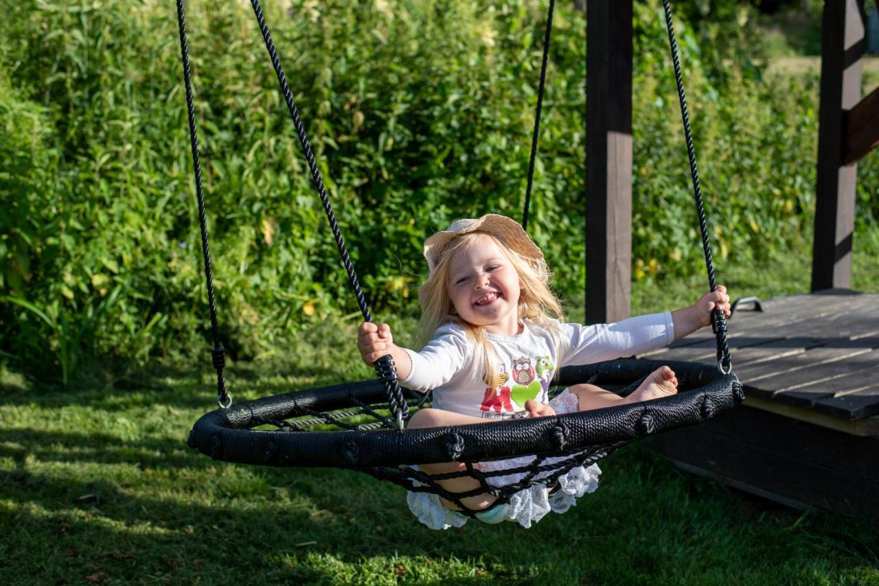 Vergi Puhkemajad Bagian luar foto